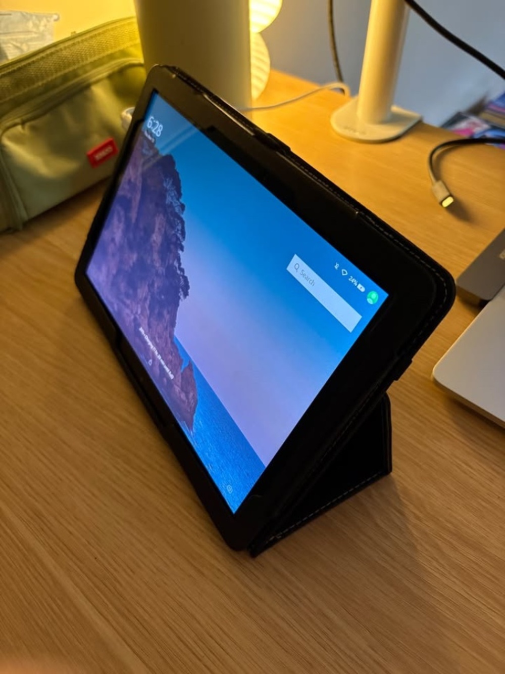 Amazon Fire HD 10 (11th Generation) Tablet (Model T76N2B)